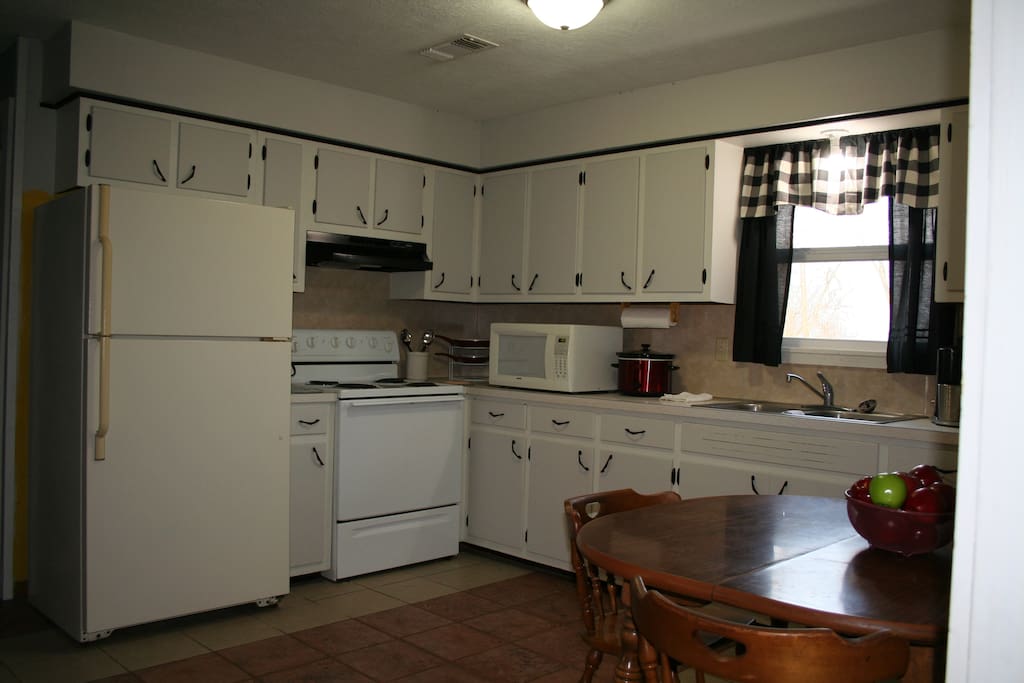 This home features a fully equipped kitchen.
