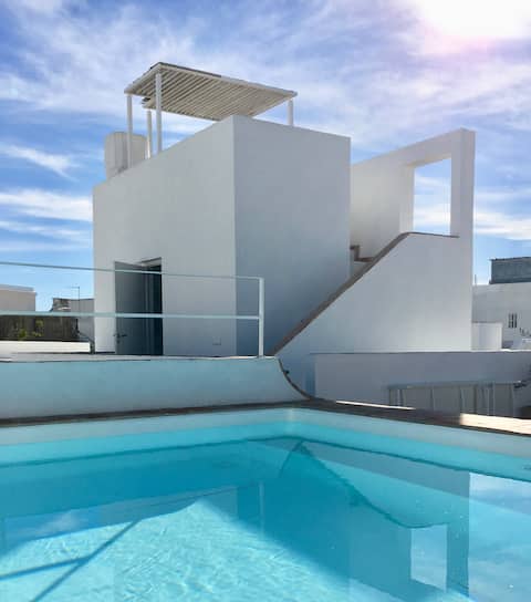 Casa Andorinha - Town House with Pool.