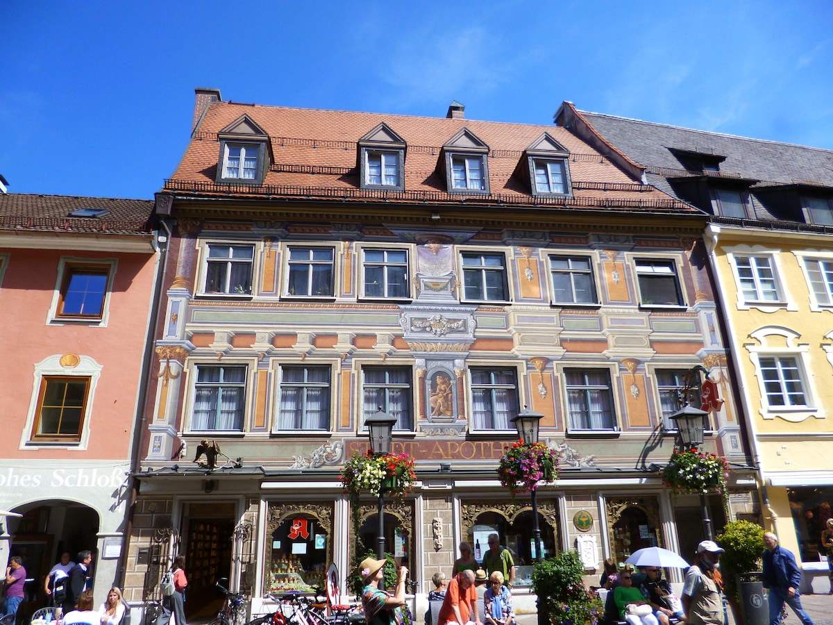 Popular Airbnb listing: Lucky Home "Sissi" Appartment in Füssen