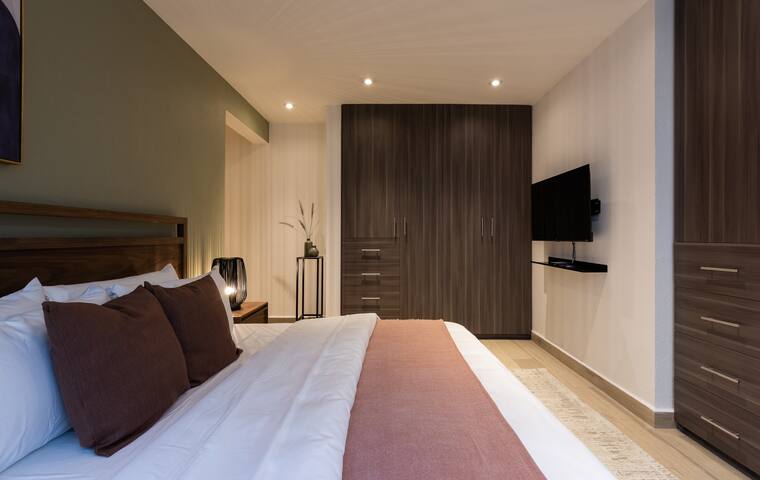 New 2BR | Next to Ritz Carlton | Balcony gallery image 3