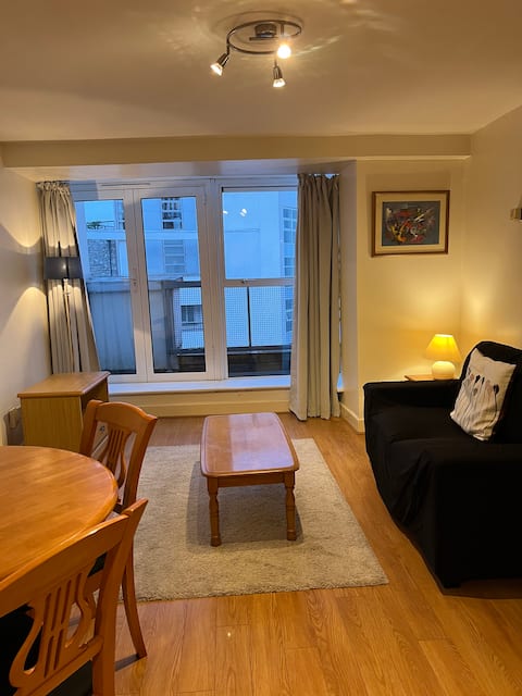 Top Airbnb: City Centre Living in the Cool Smithfield Area. in Smithfield