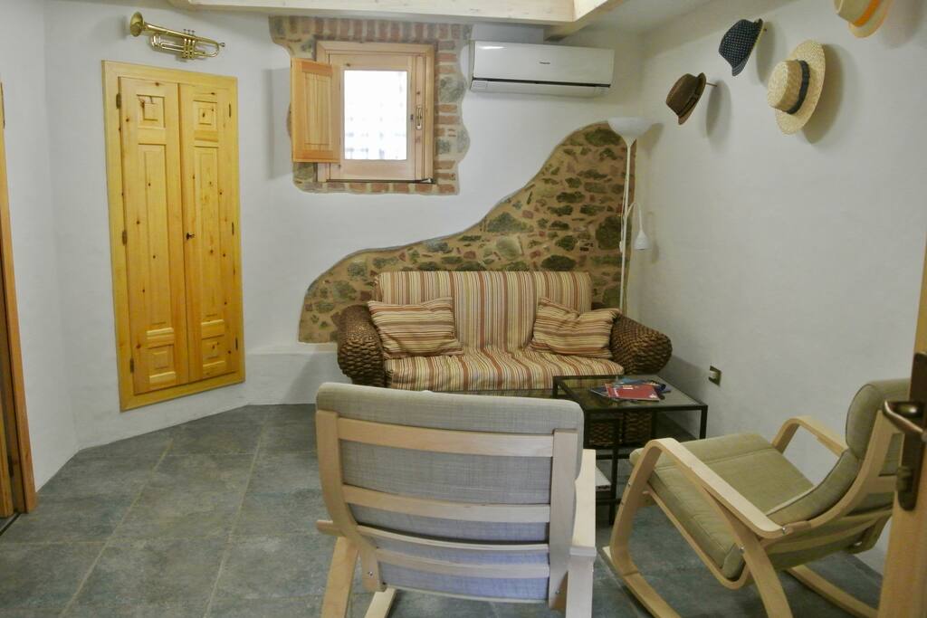 Loung 1st floor