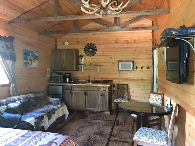 Airbnb Grant Grove Village Vacation Rentals Places To Stay