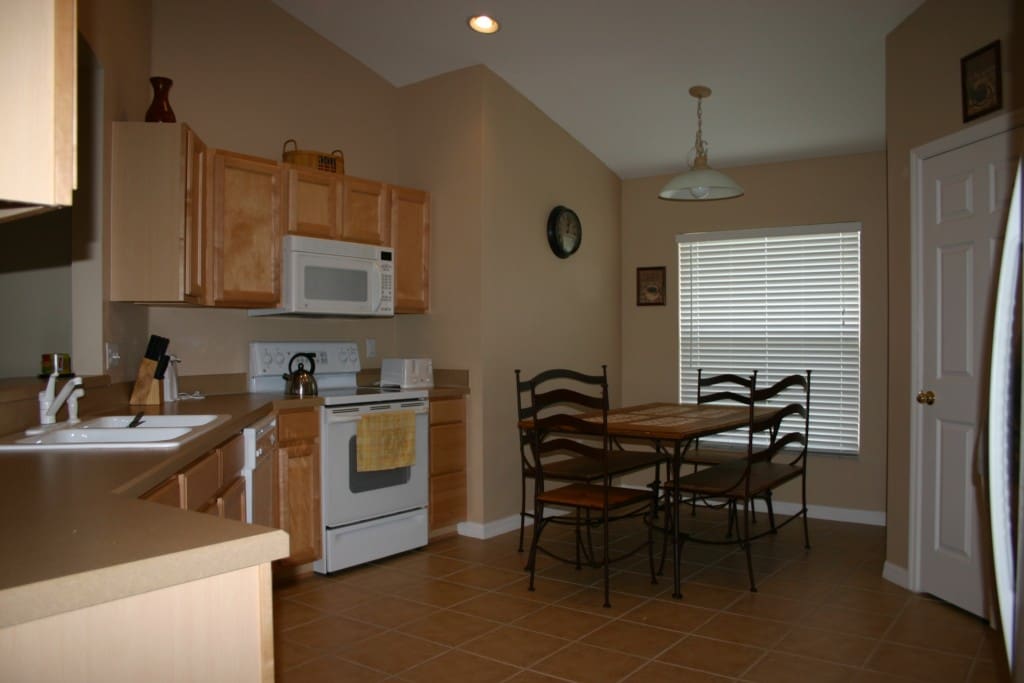 Microwave, Oven, Chair, Furniture, Dining Table