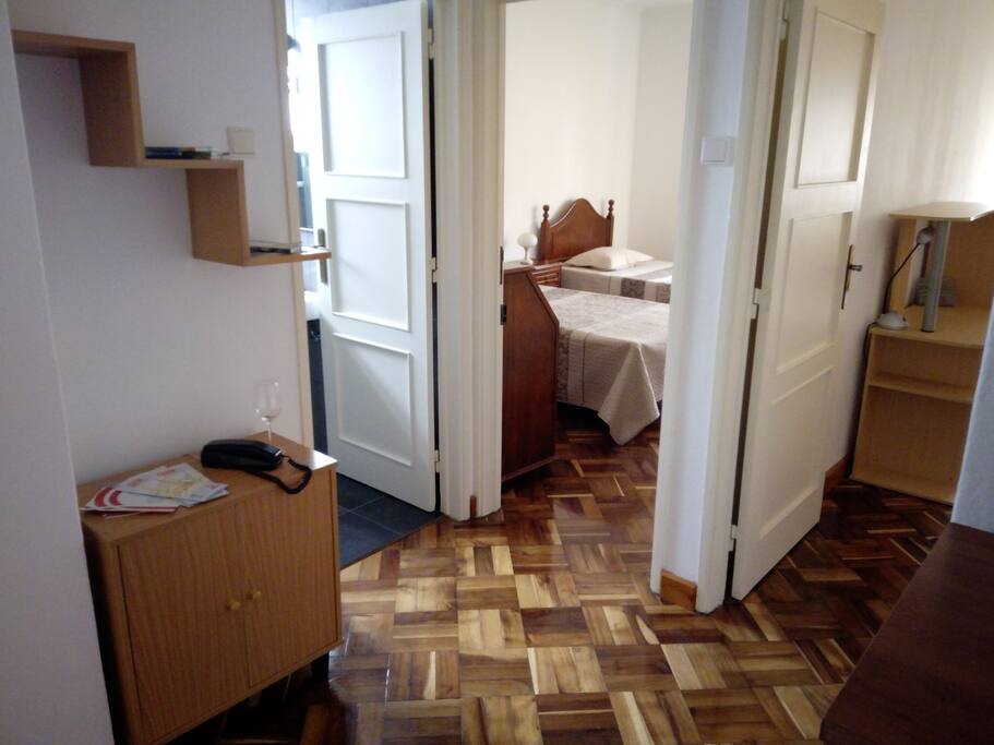 Hall Entrada