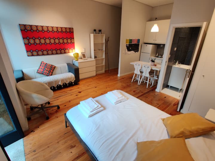 Luminous Apartment In The Heart Of Porto - Porto