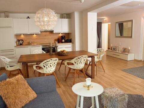 Well-equipped family flat for 6-10 guests