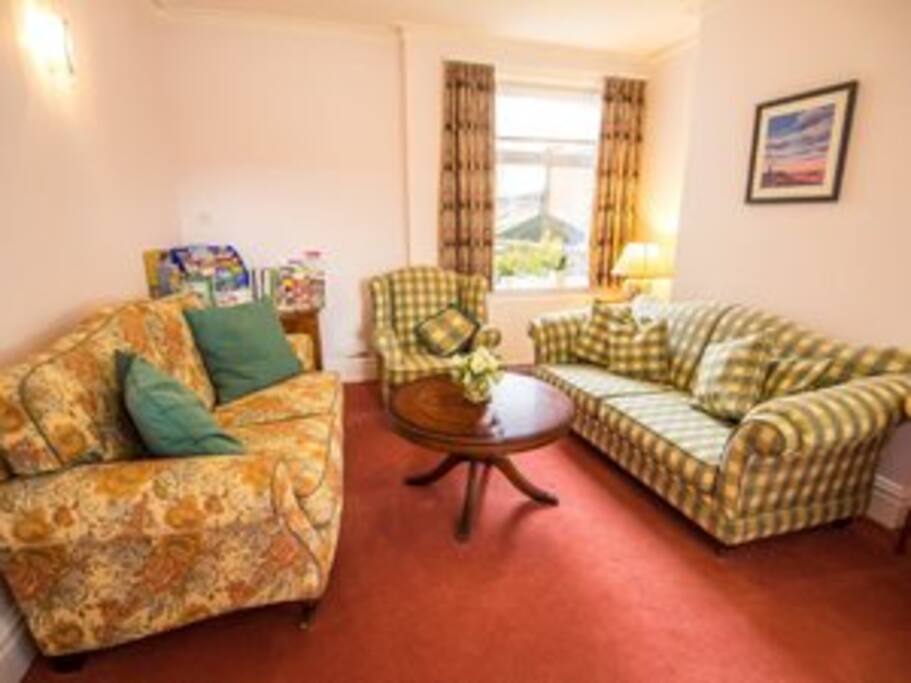 Guest lounge
