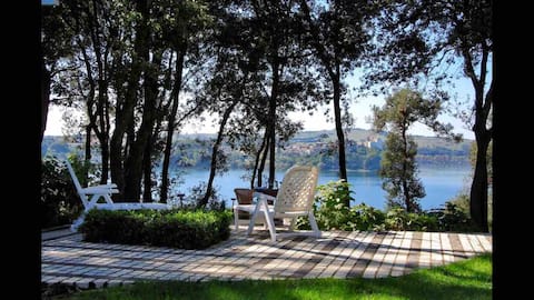 Villa Borgonara (private beach&water walking)