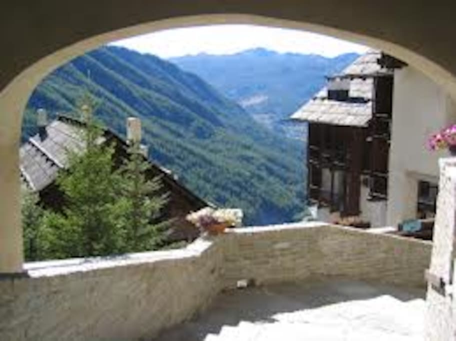 Vista panoramica sulle Alpi