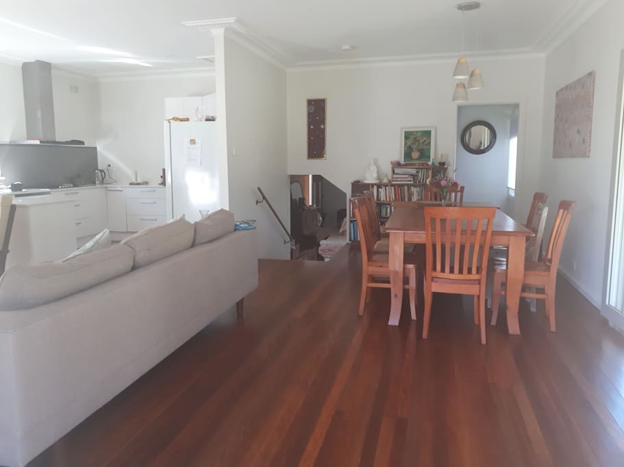 Open plan living area, kitchen, dining and loung