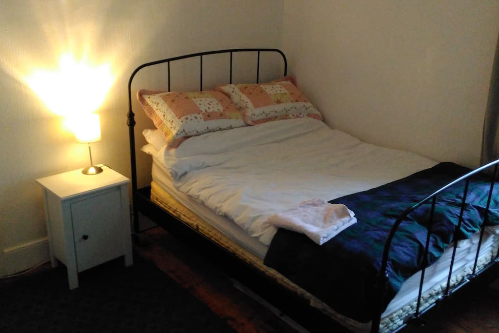 Double Bedroom 1