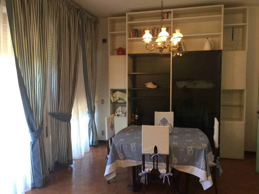 Salone