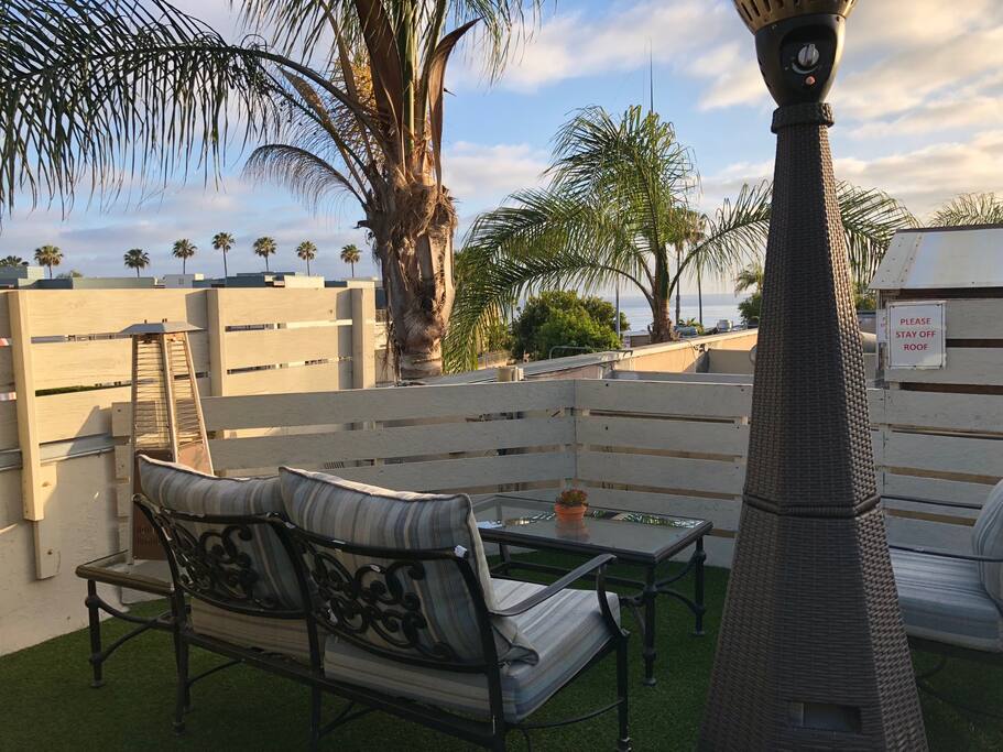 Relax with ocean views!