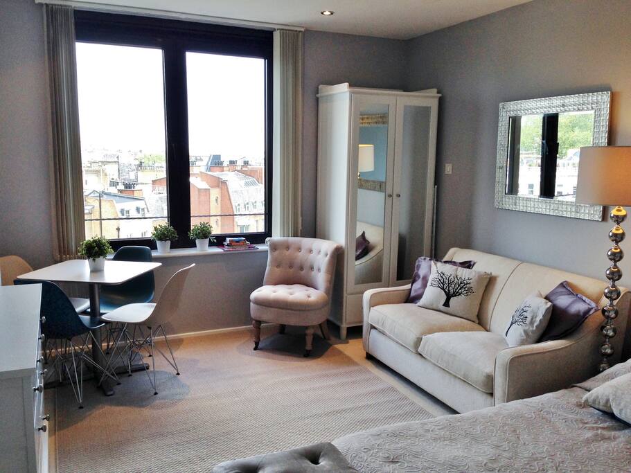 Clean and comfortable studio