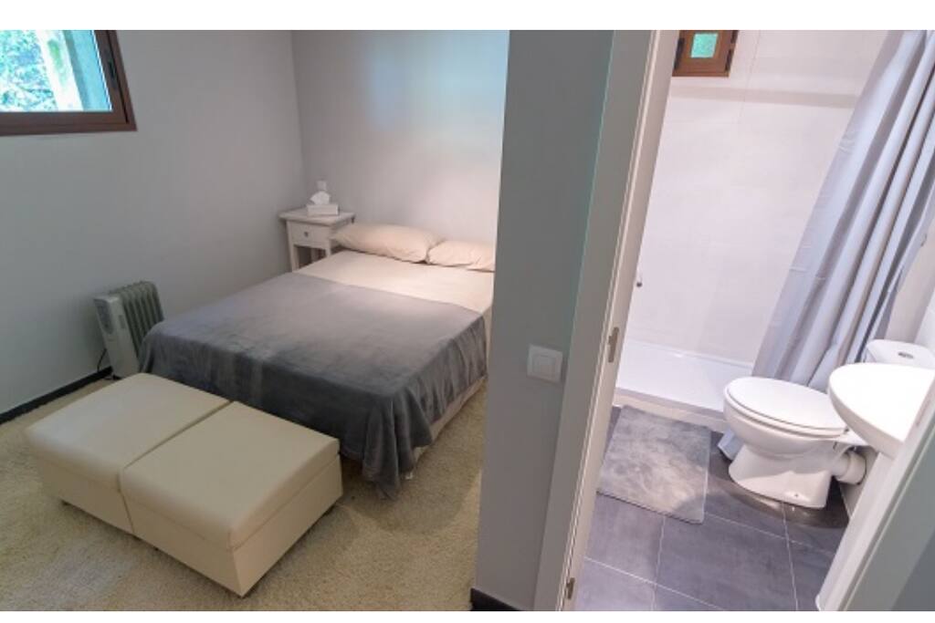 Habitación matrimonio con baño