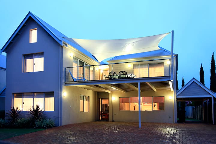 Waterfront Dunsborough – House 12