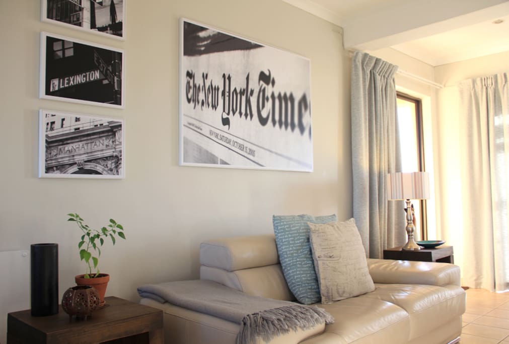 Lounge/TV Room