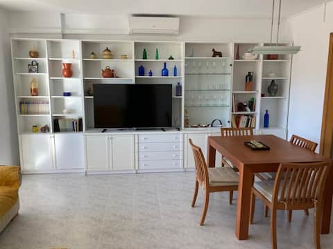Airbnb con mejor rendimiento: Enjoy paradise on the Costa Dorada en El Vendrell