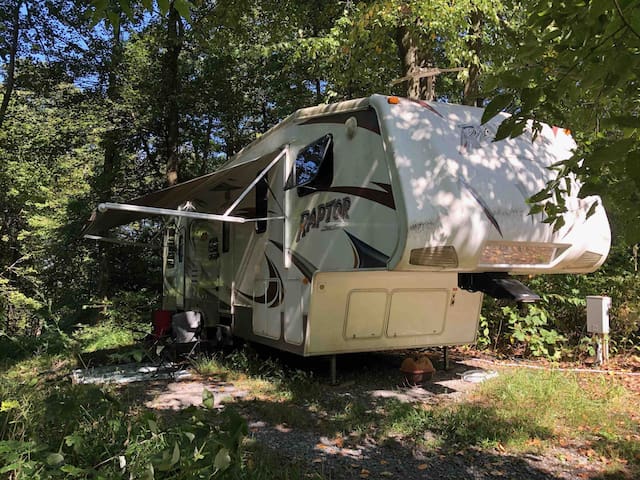 Stonesifer Mountaintop Retreat - See you in 2020