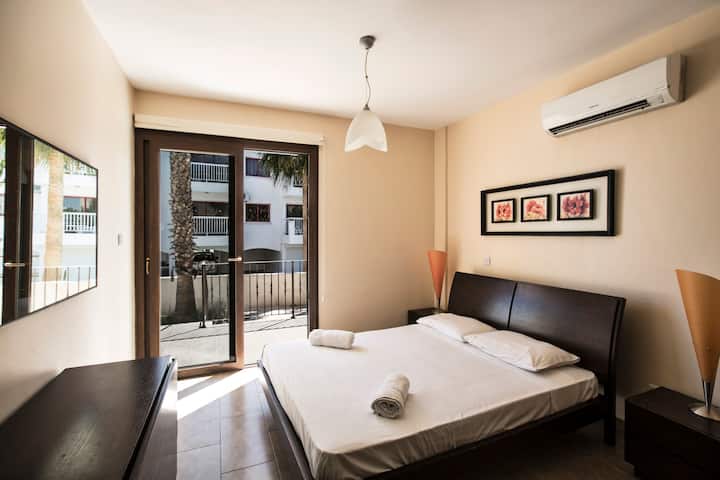 Información turística World NP Apartments 004