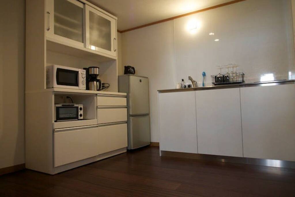 Yoji Apartment upstairs kitchen