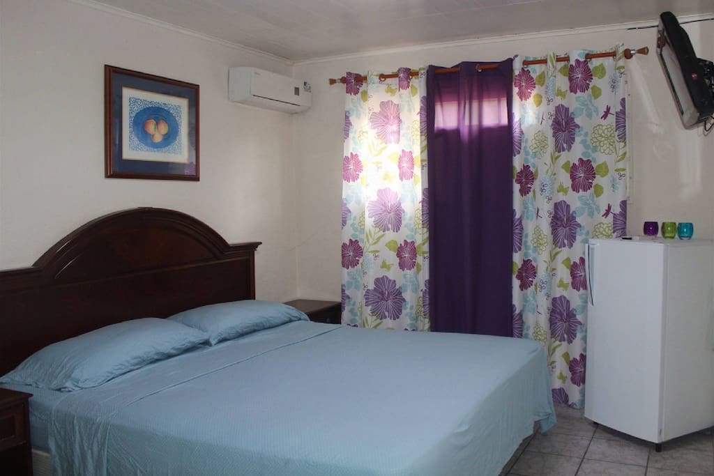 King size bed