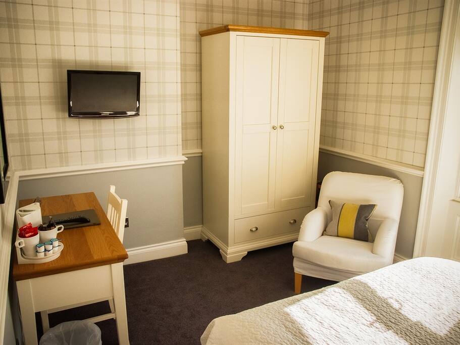 Cedar room