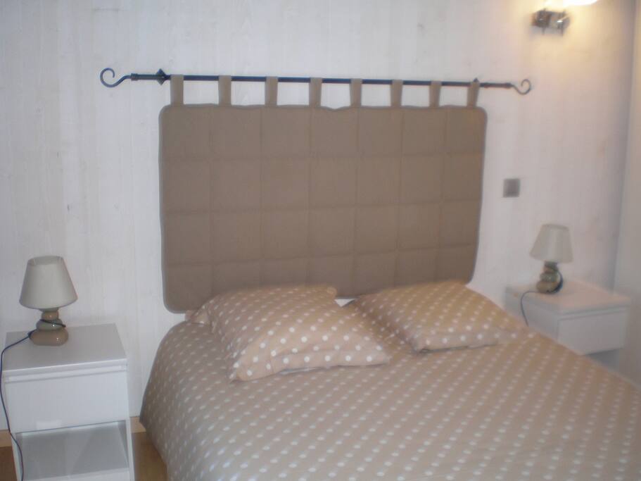 chambre lit de 140