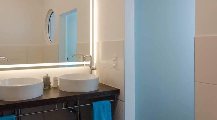 Boboville Apartment gallery image 3