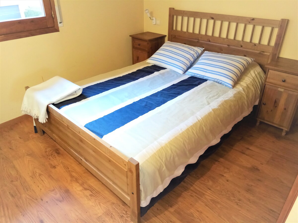 ห้องเตียงใหญ่ (Double room)