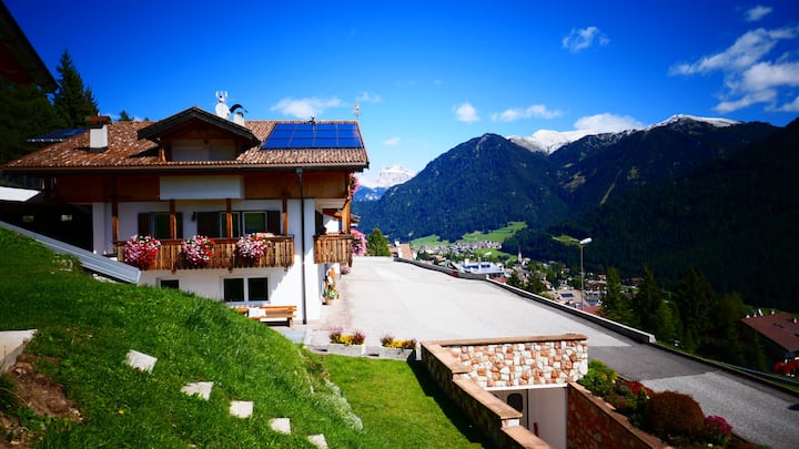 LADIN - private rooms in Vigo di Fassa (San Giovanni di Fassa)