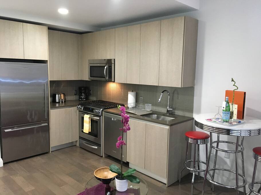 Studio Kitchen