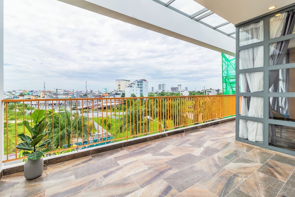 Balcony city view on the third floor