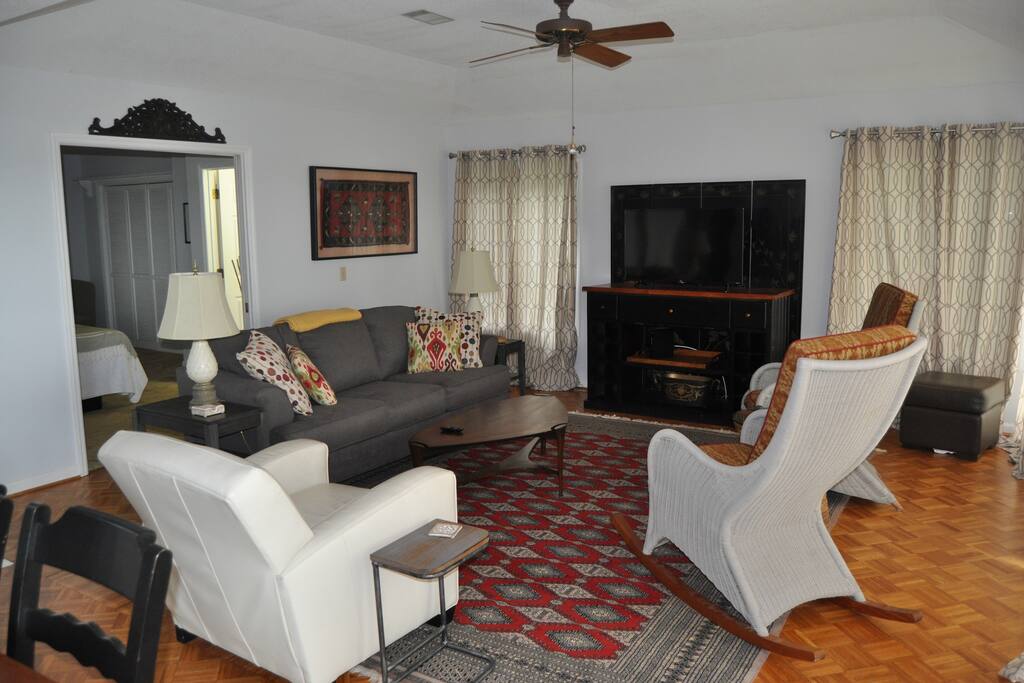 Den/Family Room