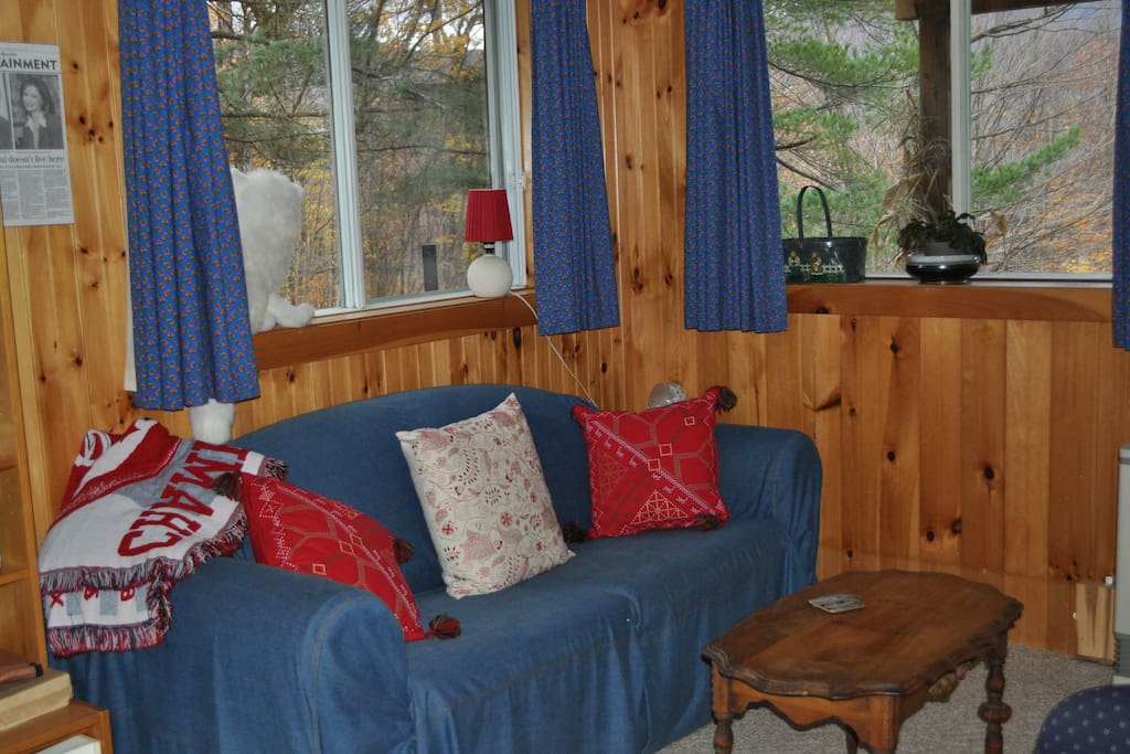 small living room as you enter the chalet