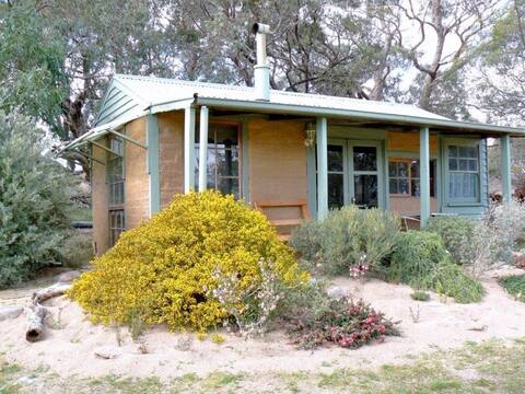 Grampians Grevillea Cottage B'n'B