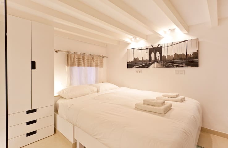 LOFT 2 PEOPLE -PALMA OLD TOWN-BEACH