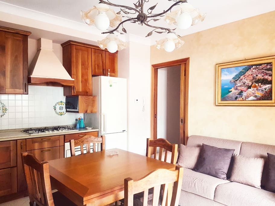 Living space/kitchen/sofa bed