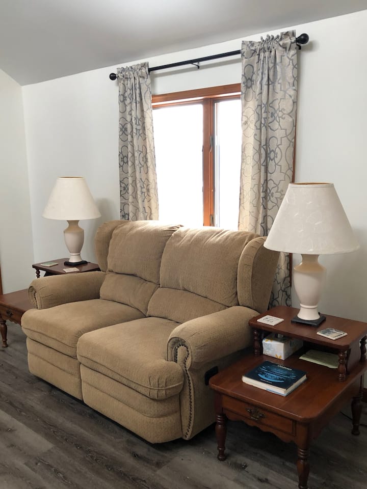 10 Best Airbnb Vacation Rentals Near Chautauqua Lake, New York Trip101