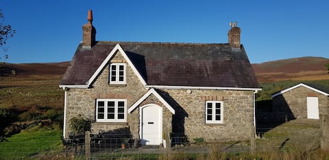 Little Pudding Cottage