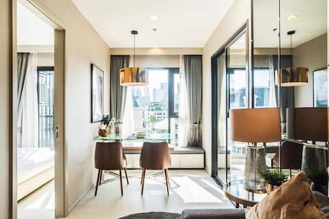 New Luxury Condo Close to BTS Thonlor 1 BR