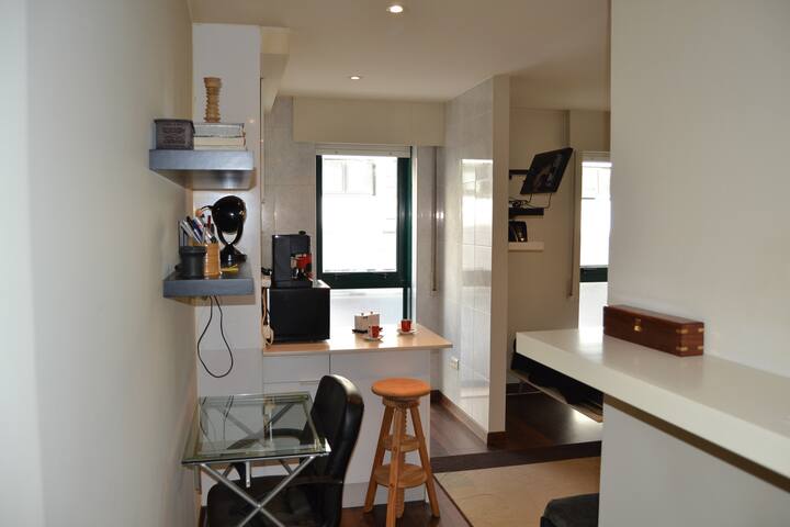 Práctico y acogedor estudio