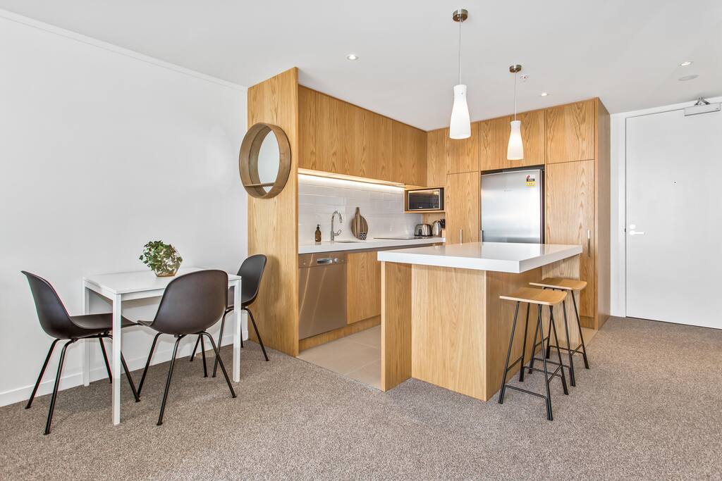 Kitchen/dining