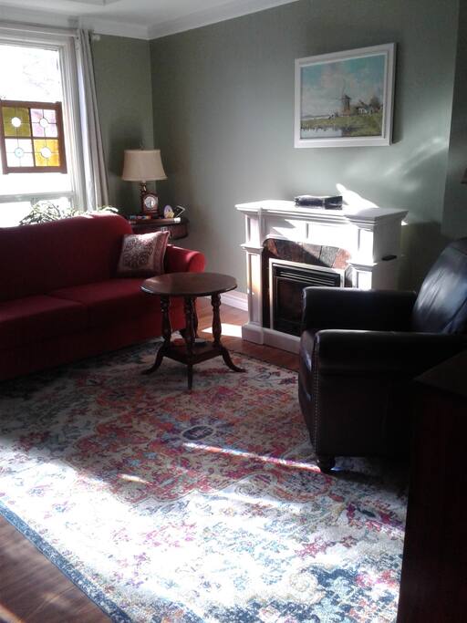 The living room / le salon