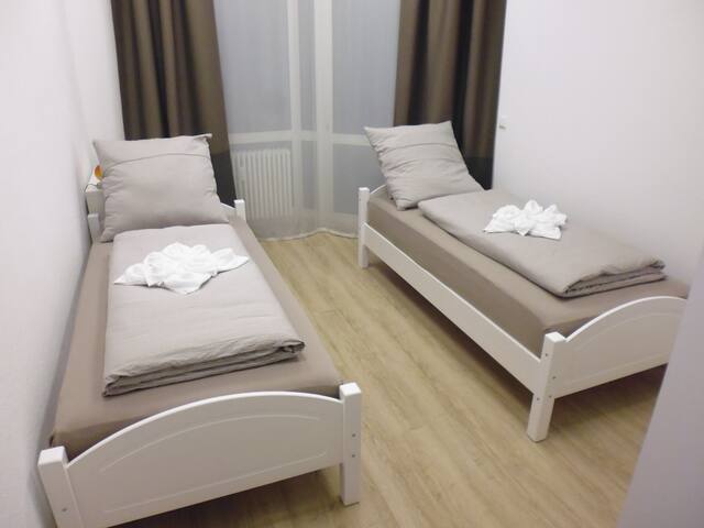 Untereisesheim - Favorit Zimmer A 2