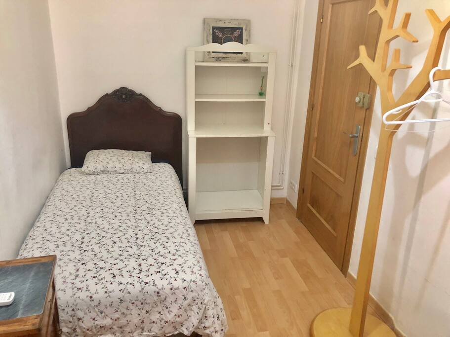 Third single bed in the same room