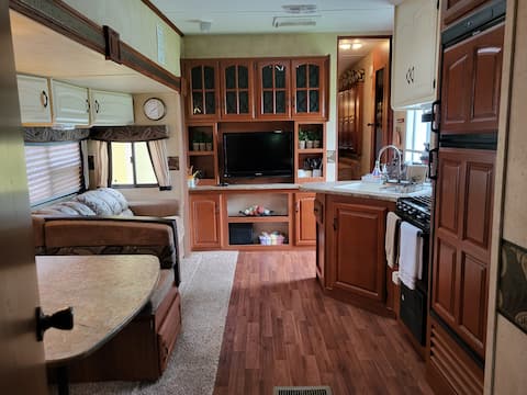 Inexpensive Cozy Getaway