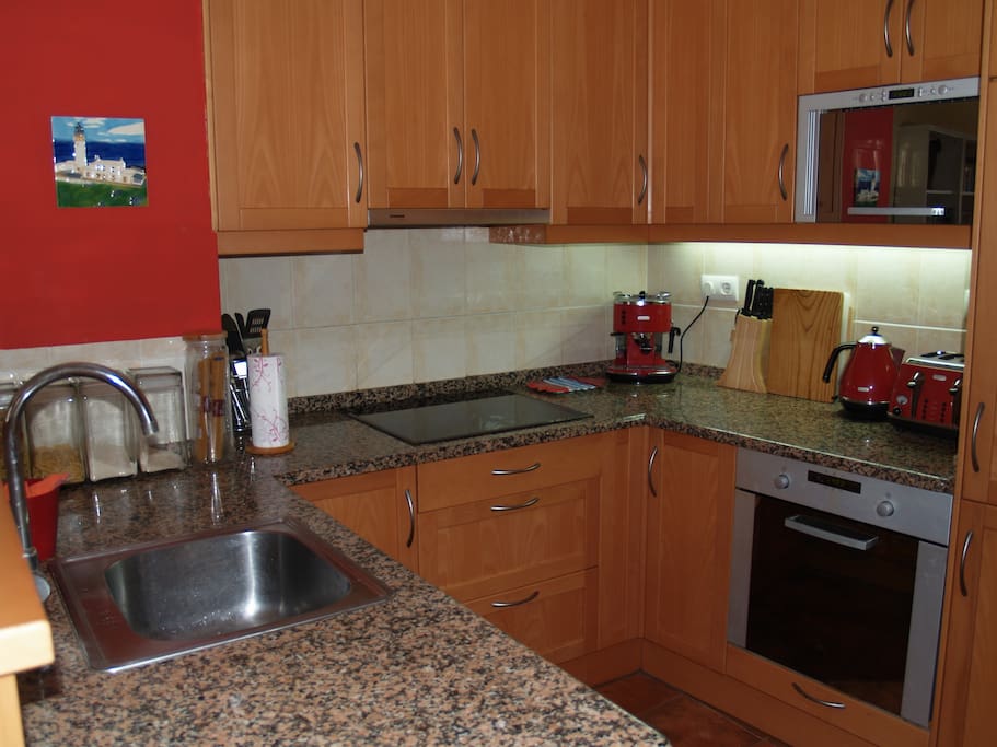 Well equipped kitchen