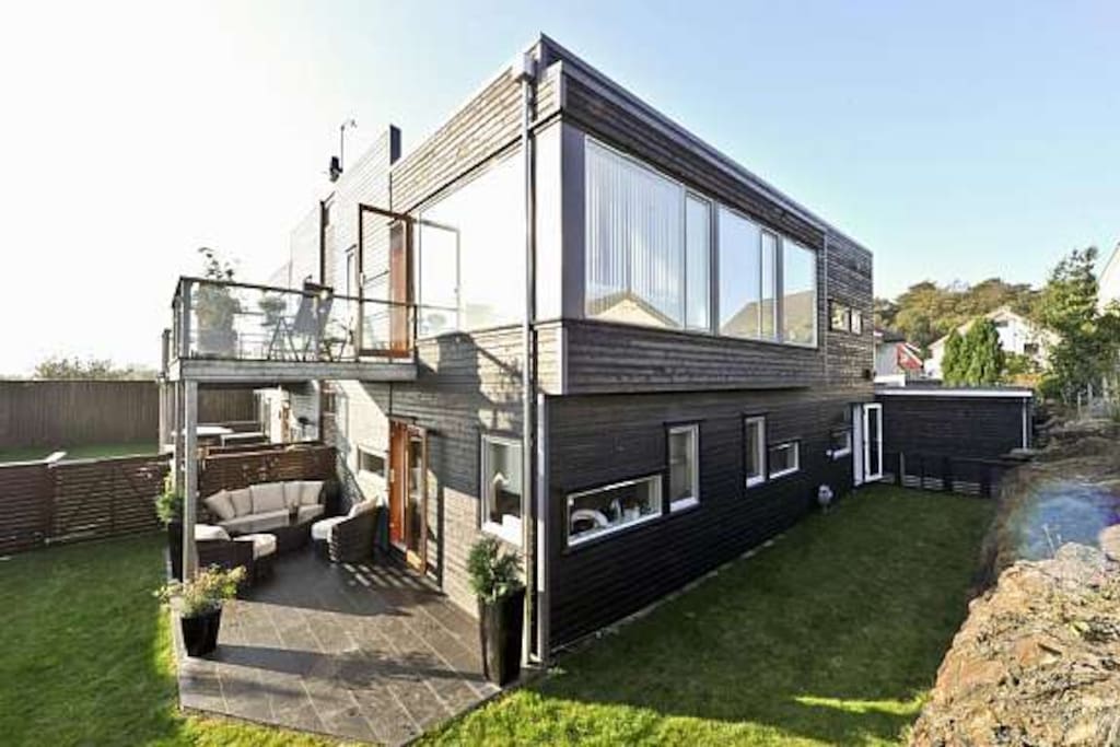 2 story house